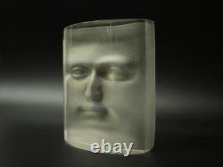 Ancien Cristal pressé de Daum sculpture visage David par Roy Adzak XXe siècle