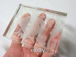 Ancien Parallélépipède de cristal taillé dépoli poisson décor marin Art-Déco XXe