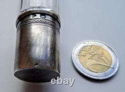 Ancien Petit Flacon A Alcool(melisse) Avec Son Petit Gobelet Cristal Et Argent