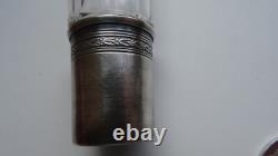 Ancien Petit Flacon A Alcool(melisse) Avec Son Petit Gobelet Cristal Et Argent