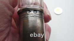 Ancien Petit Flacon A Alcool(melisse) Avec Son Petit Gobelet Cristal Et Argent