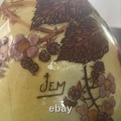 Ancien Vase En Verre Émaillé Jem (joseph Mure) Décor Floral En Relief