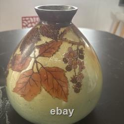 Ancien Vase En Verre Émaillé Jem (joseph Mure) Décor Floral En Relief
