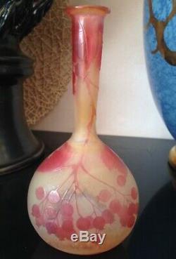 Ancien Vase Pate de verre signé Gallé Soliflore baies de sureau sorbiers