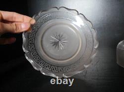 Ancien beurrier cristal dépolie et argent motif grec monture en argent Baccarat