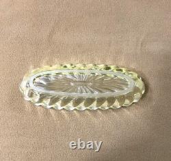 Ancien épinglier en ouraline / cristal jaune signé BACCARAT modèle BAMBOU