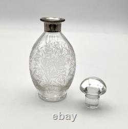 Ancien flacon à parfum ART DECO en cristal de BACCARAT modèle GOLFE JUAN 13,7 cm