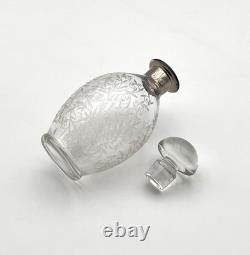 Ancien flacon à parfum ART DECO en cristal de BACCARAT modèle GOLFE JUAN 13,7 cm