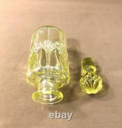 Ancien flacon à parfum en ouraline / cristal jaune VAL SAINT LAMBERT 18,5 cm