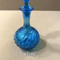 Ancien flacon / carafon cristal signé BACCARAT modèle BAMBOU couleur BLEU 14,5cm