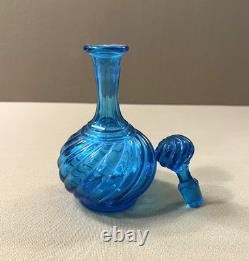 Ancien flacon / carafon cristal signé BACCARAT modèle BAMBOU couleur BLEU 14,5cm