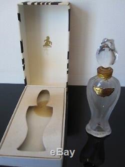 Ancien flacon de parfum avec boite Baccarat. Perfume bottle