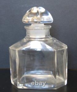 Ancien flacon de parfum en cristal BACCARAT France