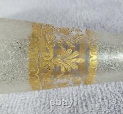 Ancien flacon de parfum en cristal à décor gravé et doré Saint-LOUIS