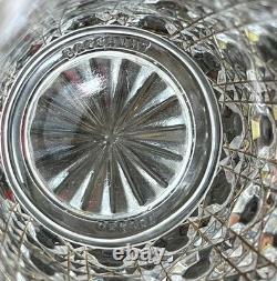 Ancien gobelet cristal signé BACCARAT modèle DIAMANTS PIERRERIES à filets dorés