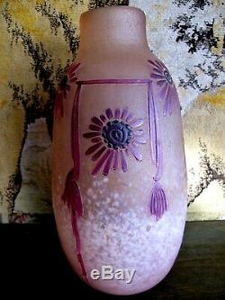 Ancien grand vase pâte de verre décors dégagés à l'acide signé Legras rubis 30cm