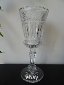 Ancien grand vase sur pied cristal taillé Bohème 32 cm