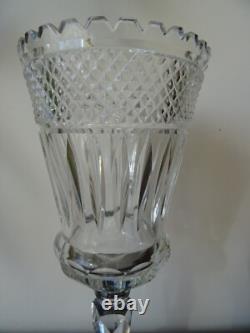Ancien grand vase sur pied cristal taillé Bohème 32 cm