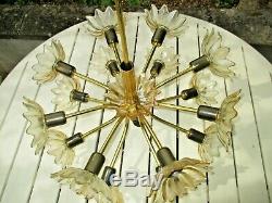 Ancien lustre fleurs en verre & laiton /cristal de murano Italie 60/70