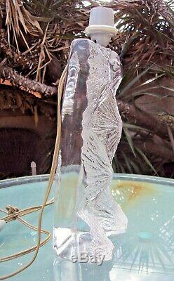 Ancien pied de lampe en cristal signé Daum hauteur 33 cm
