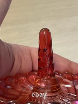Ancien porte-bagues Baccarat en cristal rose signé France Vintage Ring Holder