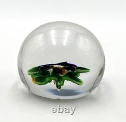 Ancien presse papier sulfure PENSÉE en cristal de BACCARAT paperweight Ø 6,8 cm
