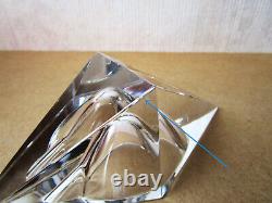 Ancien rare cendrier ou vide-poches moderniste en cristal de Baccarat vers 1990