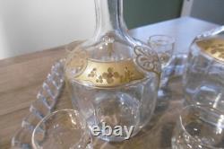 Ancien service à liqueurs en cristal de Baccarat émaillé doré