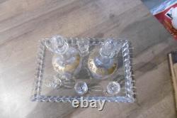 Ancien service à liqueurs en cristal de Baccarat émaillé doré