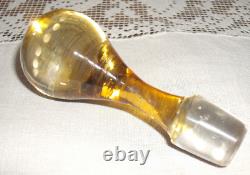 Ancien service carafe et 8 verres en cristal de bohème ambré gravés