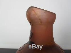 Ancien vase Gallé dégagé à l'acide. Pate de verre. Restauration