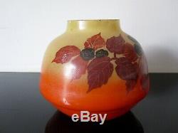Ancien vase Legras en verre émaillé. Art nouveau. Pate de verre