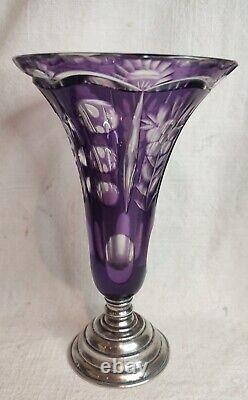 Ancien vase cornet en cristal taillé, base en argent massif Hongrie-Autriche