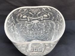 Ancien vase cristal BACCARAT modele MICHEL ANGE gravé