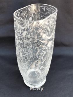 Ancien vase cristal BACCARAT modele MICHEL ANGE gravé