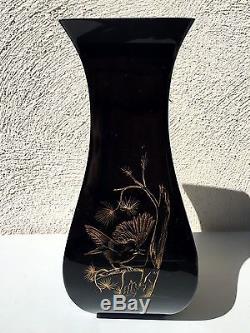 Ancien vase cristal de Baccarat noir et doré décor d'oiseaux XXème signé, 24,5cm