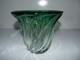Ancien vase cristal val saint lambert sign&eacute; / vert / tr&egrave;s belle &eacute;tat / ann&eacute;e 50