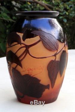 Ancien vase de Paul Nicolas élève de Gallé signé D'Argental Lorraine