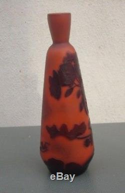 Ancien vase gravé à l'acide signé Gallé