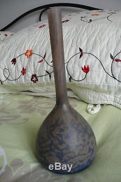 Ancien vase soliflore berluze en pate de verre marbré violet Delatte XXe