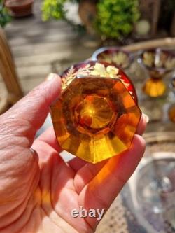 Ancien verre à liqueur cristal Bohême gravé émaillé (67789)