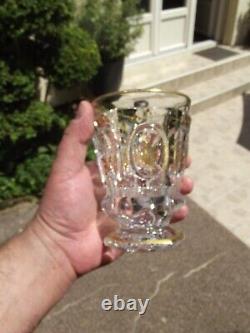 Ancien verre en cristal de BACCARAT et dorure époque CHARLES X à décor fleuri 1