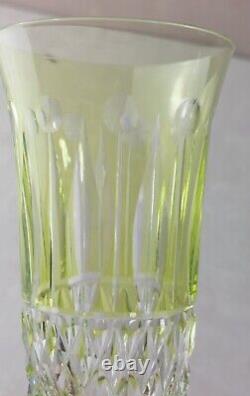 Ancien verre / flûte à champagne, en cristal jaune, décor Tommy, de Saint Louis