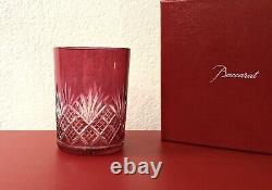Ancien verre / gobelet en cristal doublé rouge signé BACCARAT modèle DOUAI 9 cm