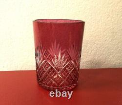 Ancien verre / gobelet en cristal doublé rouge signé BACCARAT modèle DOUAI 9 cm