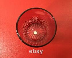 Ancien verre / gobelet en cristal doublé rouge signé BACCARAT modèle DOUAI 9 cm