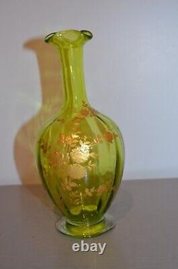Ancienne Carafe à Liqueur Cristal de Baccarat Vert Chartreuse Peint à l'Or Fin