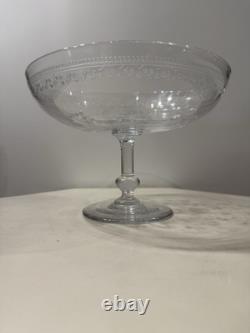 Ancienne Coupe Sur Pied Cristal De Baccarat Decor Grave Arabesques Epoque 1900