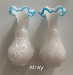 Ancienne Paire De Vases En Opaline Napoleon III Baccarat