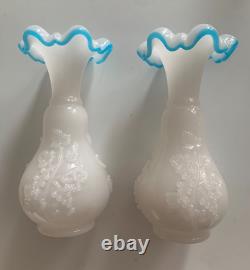 Ancienne Paire De Vases En Opaline Napoleon III Baccarat
